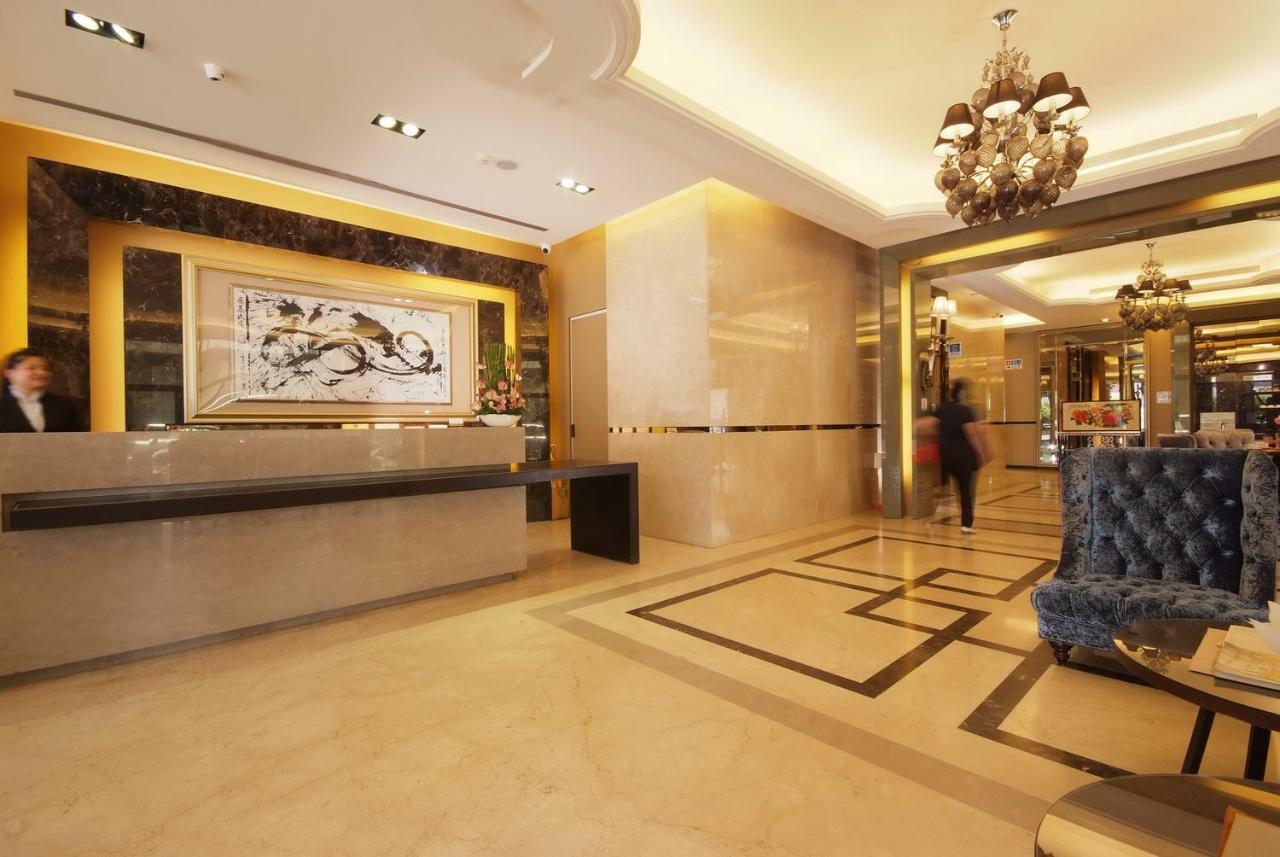 The Metro Hotel Taichung Exterior foto