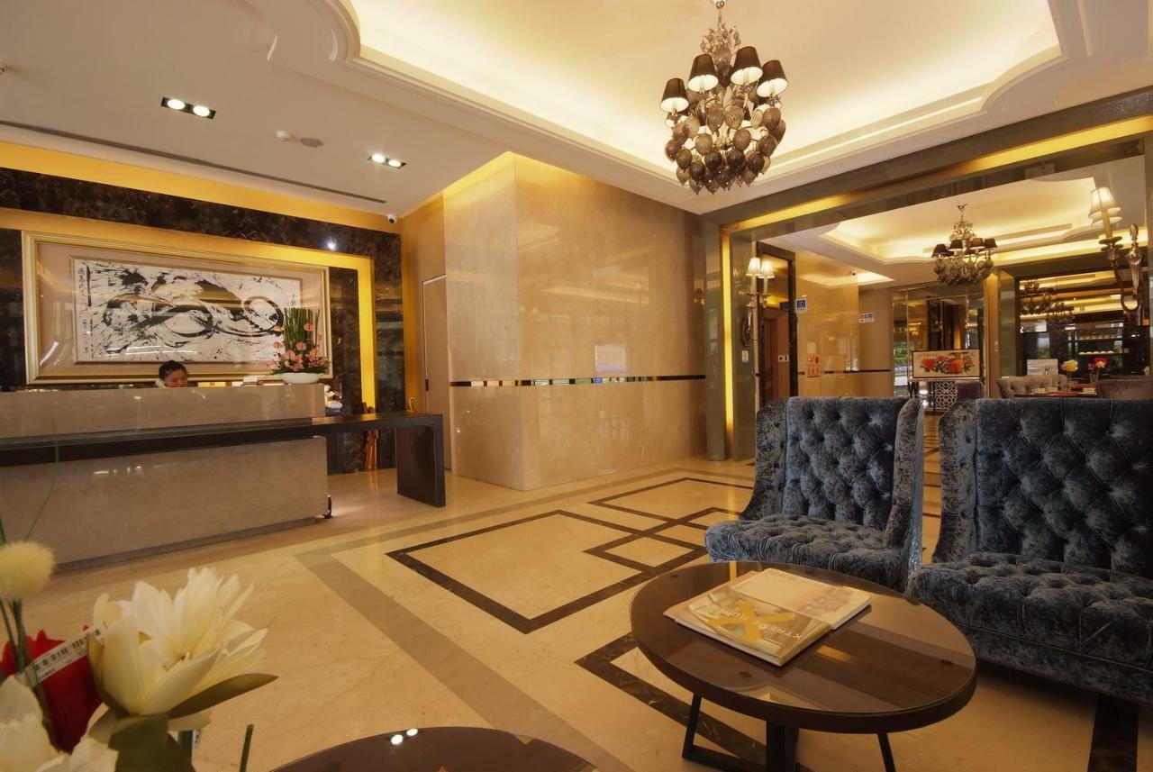 The Metro Hotel Taichung Exterior foto